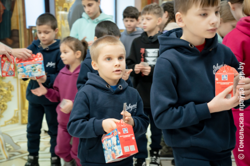 Красиво, комфортно и люди добрые: мальчиков и девочек из Луганской Народной Республики сегодня тепло встретили в Гомельской епархии