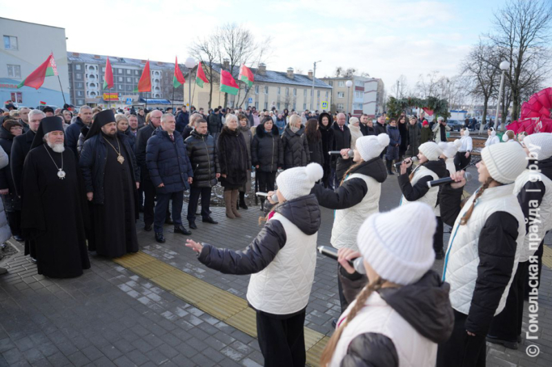 Можно песню записать и программу написать: в Калинковичах открыли новое здание Центра творчества детей и молодежи