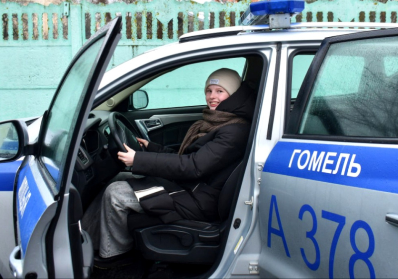 Погружение в профессию: юные кинологи побывали на экскурсии в питомнике служебных собак