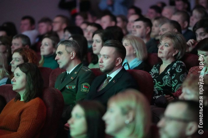 В Гомеле прошла областная патриотическая акция &quot;Я за тебя сердцем, Беларусь&quot;