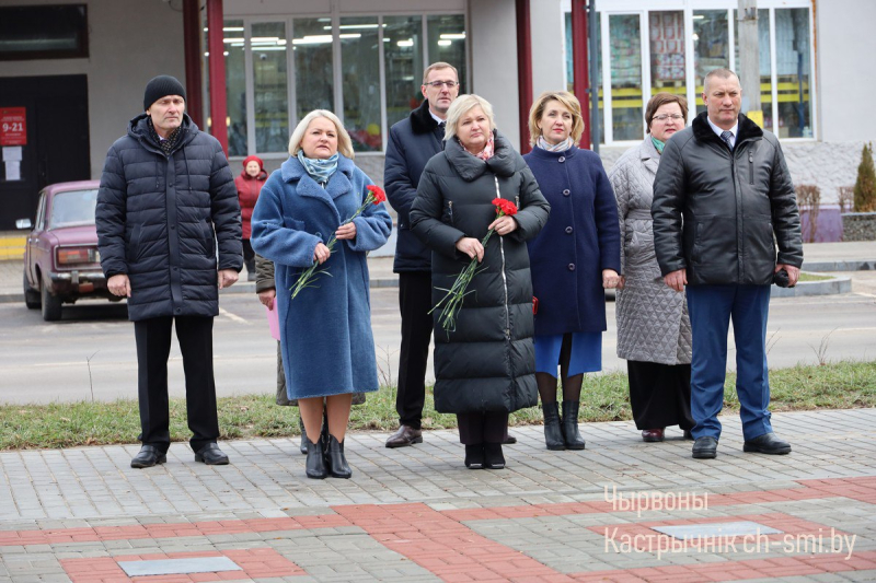 В Октябрьском прошла областная патриотическая акция «Я за тебя сердцем, Беларусь»