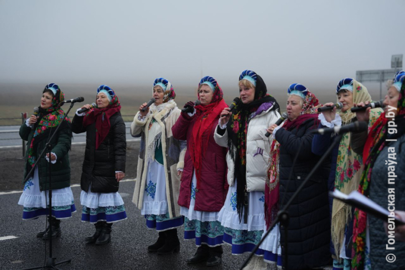 Водители, вперед: после капитального ремонта в Речицком районе открыли участок дороги M-10